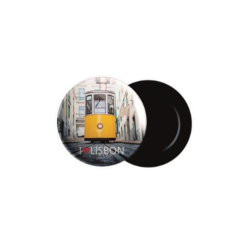 Badge magnet 38
